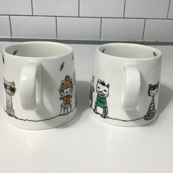VTG Paws Cafe BIA Cordon Bleu Whimsical Cat Mugs Set of 2 - Picture 4 of 8